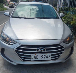 2017 Hyundai Elantra Sedan repossessed for sale 