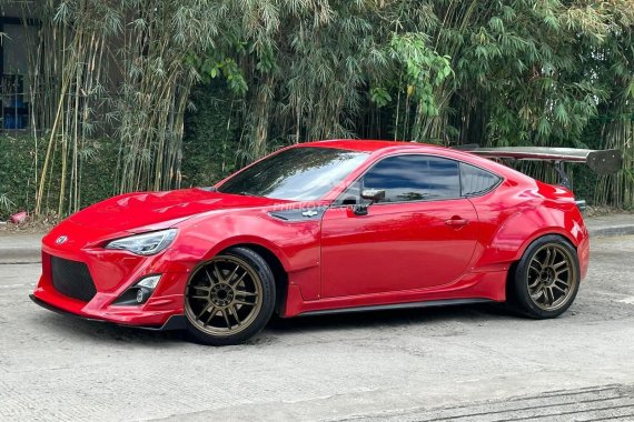 HOT!!! 2013 Toyota 86 A/T Loaded for sale at affordable price 