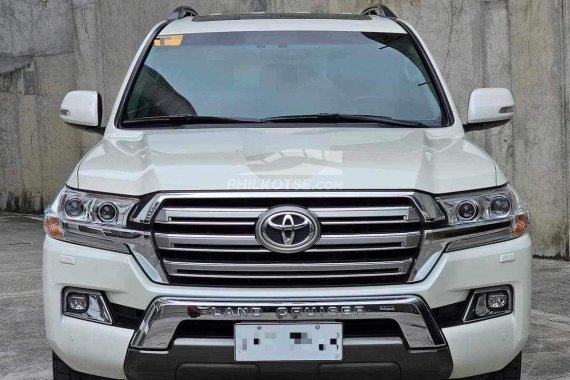 HOT!!! 2020 Toyota Land Cruiser 200 VX for sale at affordable price