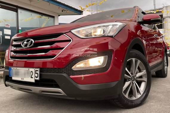 Hyundai Santa Fe CRDi Diesel AT Low Mileage 28T kms only. 188-point Inspection 