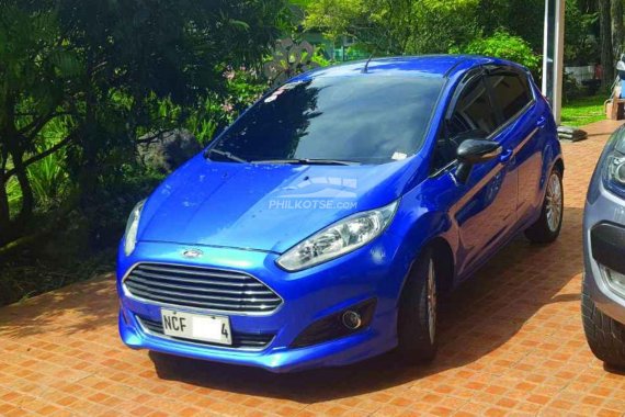Selling Blue 2016 Ford Fiesta 1.0l Ecoboost Hatchback very affordable price
