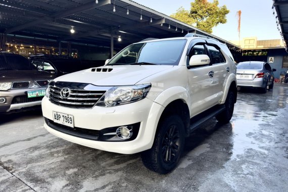 2015 Toyota Fortuner V Black Series Automatic Turbo Diesel! Factory Leathers Fresh!