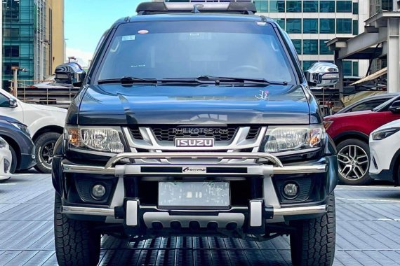 2015 ISUZU XUV 2.5 AT DIESEL (CROSSWIND) Call Regina Nim for unit availability 09171935289