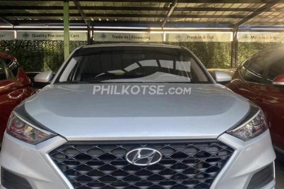 Selling used 2019 Hyundai Tucson   GL  AT (Dsl) in Silver