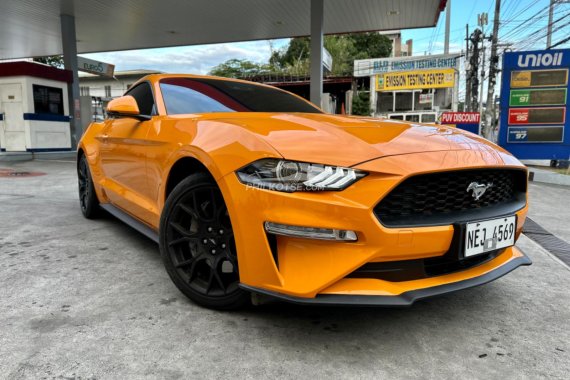 Very low mileage 2019 Ford Mustang 2.3L Ecoboost Automatic