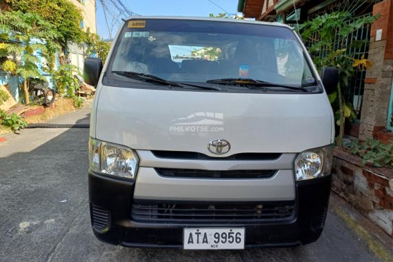 2015 TOYOTA HI ACE COMMUTER DIESEL