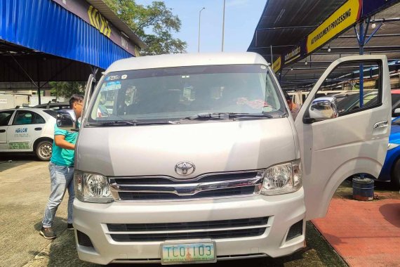 TOYOTA HIACE GRANDIA 2011