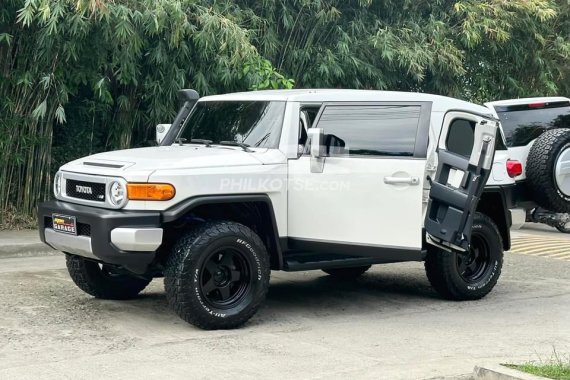 HOT!!! 2018 Toyota FJ Cruiser 4x4 LOADED for sale at affordable price