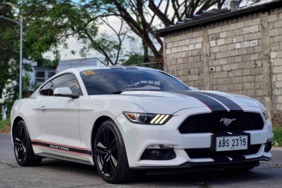 HOT!!! 2015 Ford Mustang 2.3 Turbo Limited US for sale at affordable price