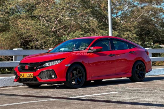 HOT!!! 2016 Honda Civic RS Turbo for sale at affordable price