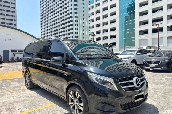 Obsidian Black 2018 Mercedes-Benz V 220 CDI AVANT for sale