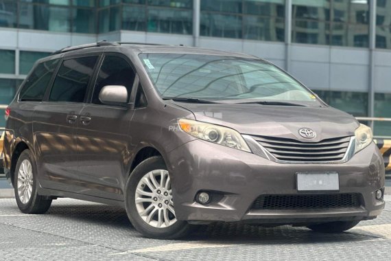 🔥BEST DEAL🔥SMOOTH  2011 Toyota Sienna XLE automatic 