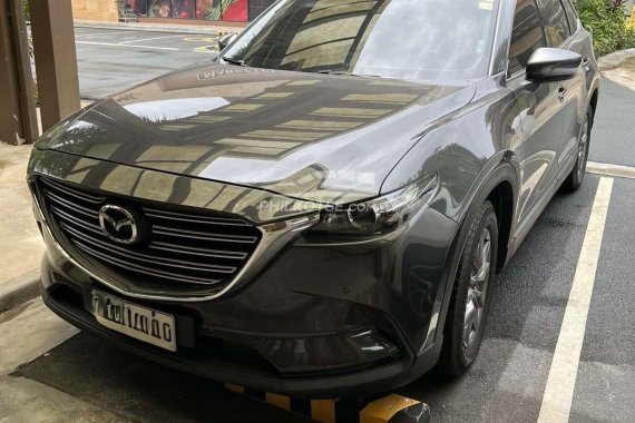 Hardly-used 2018 Mazda CX-9 in mint condition, 17,500 mileage