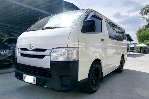 Pre-owned White 2021 Toyota Hiace  Commuter 3.0 M/T for sale
