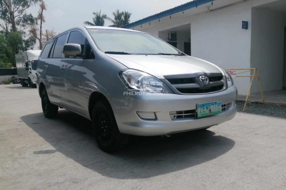 Pre-owned Brightsilver 2006 Toyota Innova  2.0 J Gas MT for sale