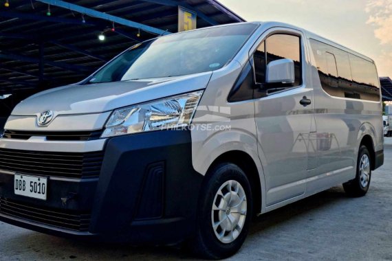 Pre-owned 2022 Toyota Hiace  Commuter Deluxe for sale in good condition