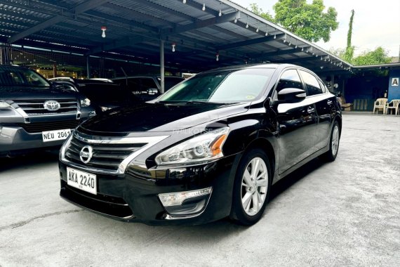 2015 Nissan Altima Automatic Gas EXECUTIVE CAR!