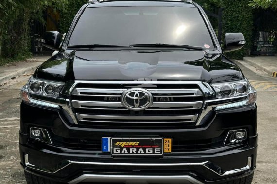 HOT!!! 2016 Toyota Land Cruiser VX 4x4 for sale at affordable price