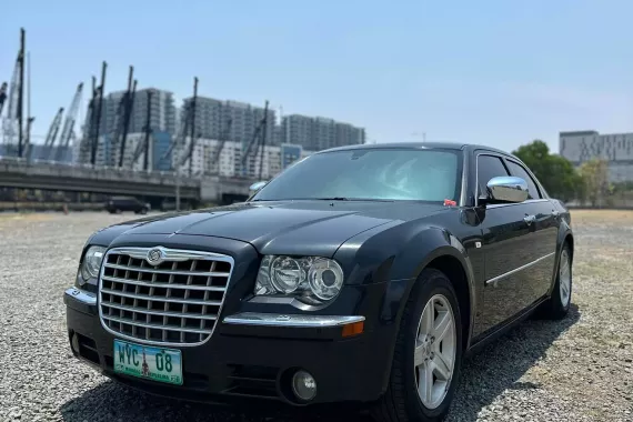 2010 Chrysler 300