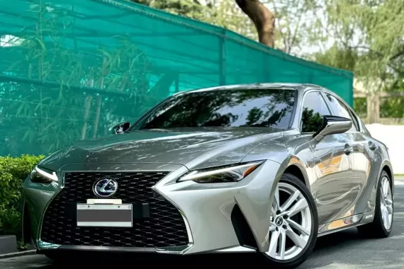 HOT!!! 2022 Lexus IS300H Executive for sale at affordable price