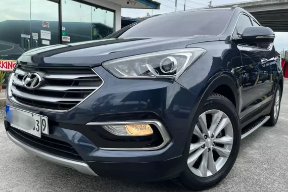 7 Seater Diesel Top of the Line Hyundai Santa Fe CRDi GLS AT Inspected Scanned