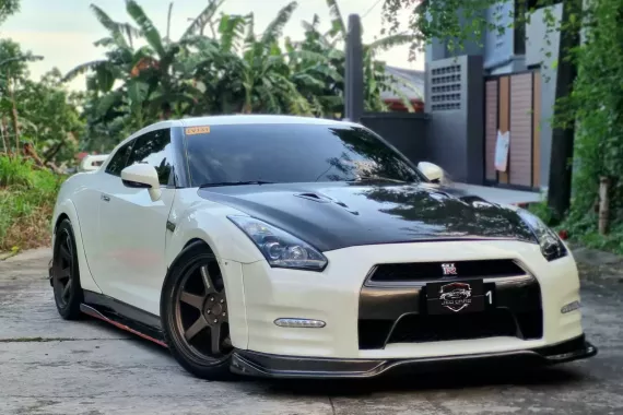 Nissan GTR 2010 varis fully loaded 