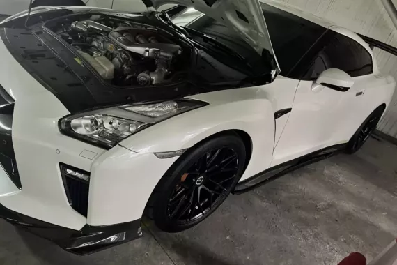 HOT!!! 2017 Nissan GT-R Premium for sale at affordable price