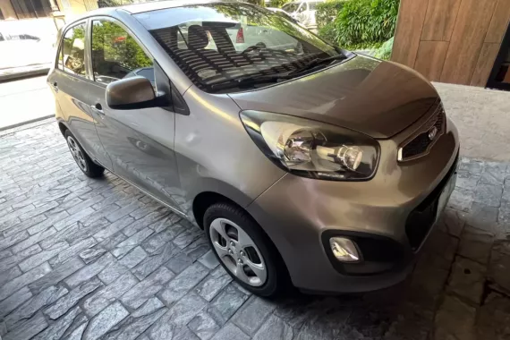 Pre-owned 2011 Kia Picanto  1.0 SL MT for sale in good condition