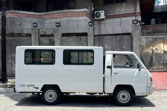 Mitsubishi L300 2.5 Exceed 2017