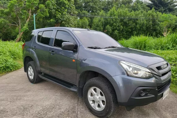 FOR SALE ISUZU 2019 MU-X  A/T 960K Negotiable 