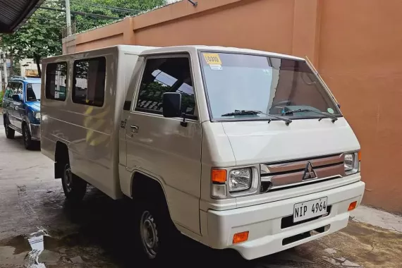 2023 Mitsubishi L300 Dual AC Manual Diesel