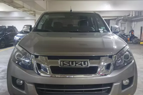 Beige 2015 Isuzu D-Max  Automatic for sale