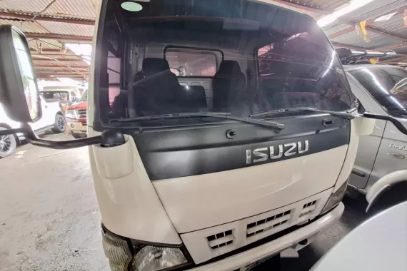 2009 Isuzu NHR FB Body Manual