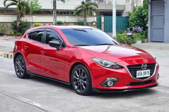 2015 Mazda 3 hatchback 2.0R