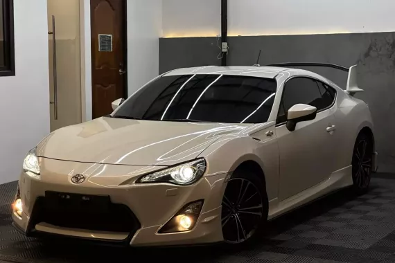 HOT!!! 2014 Toyota 86 Aero for sale at affordable price