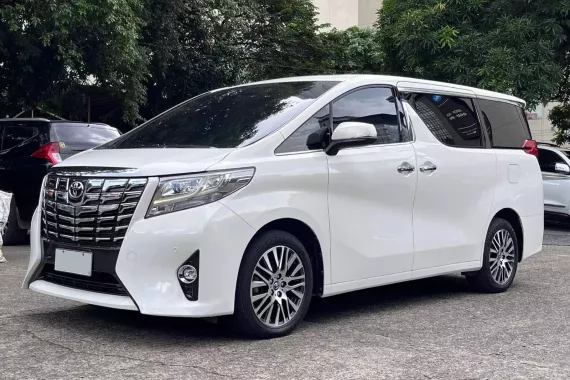 HOT!!! 2018 Toyota Alphard V6 for sale at affordable price