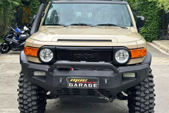 HOT!!! 2015 Toyota FJ Cruiser 4x4 Loaded for sale at affordable price