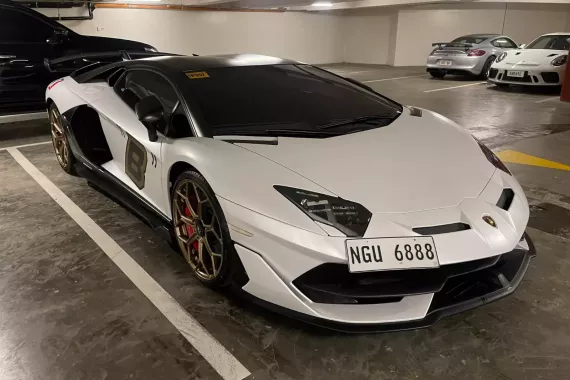 HOT!!! 2022 Lamborghini Aventador SVJ Black for sale at affordable price