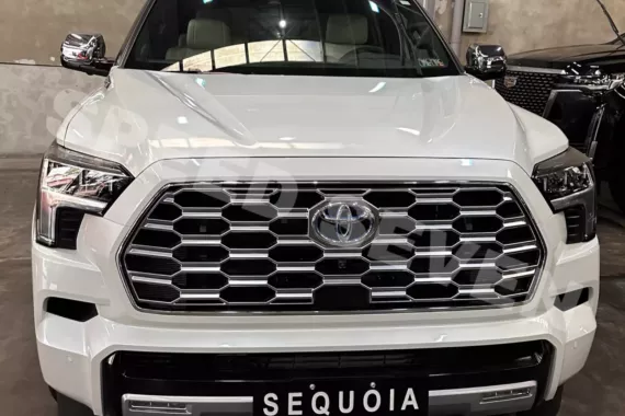 Brand New 2025 Toyota Sequoia Hybrid Capstone 7-Seater