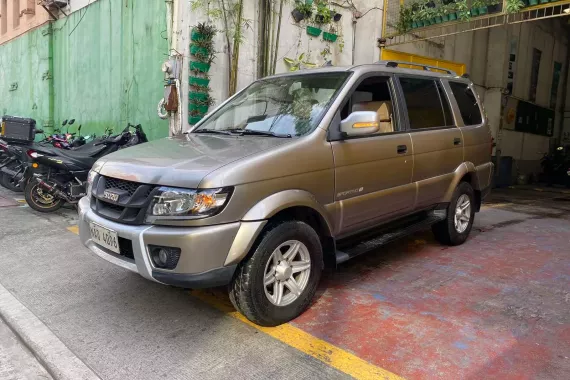 2017 Isuzu Sportivo X MT