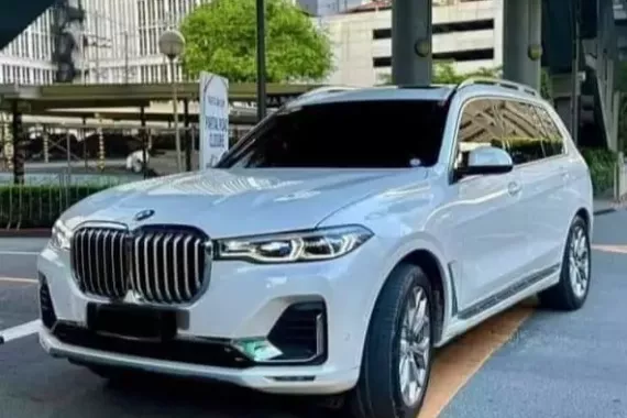 2022 BMW X7