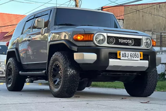 HOT!!! 2015 Toyota FJ Cruiser 4x4 for sale at affordable price