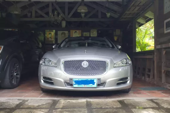 Selling used 2013 Jaguar XJ 5.0 V8 PREMIUM LUXURY LWB (Long Wheelbase)