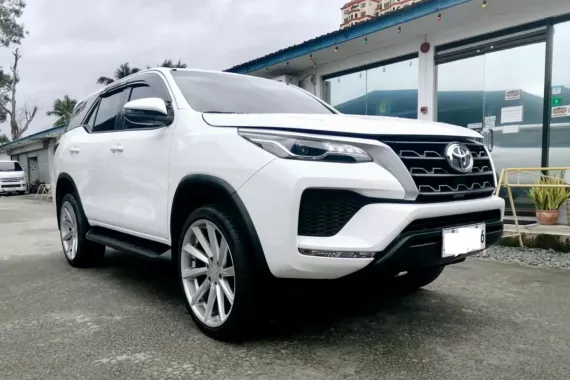  Selling White 2023 Toyota Fortuner SUV / Crossover by verified seller