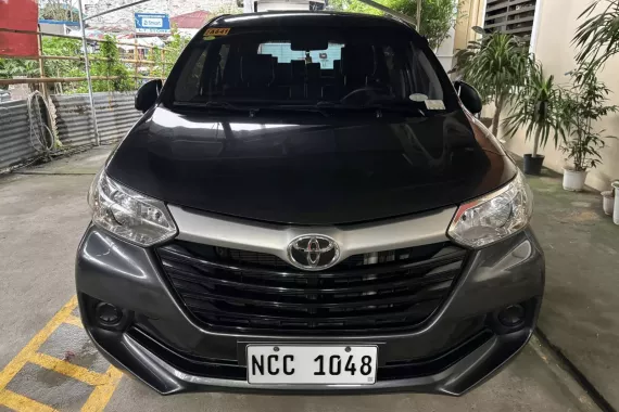 Selling Used Toyota Avanza 1.3e 2018 Model Grey