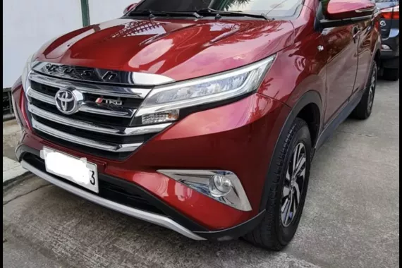 Selling Used Red 2019 Toyota Rush  1.5 E AT