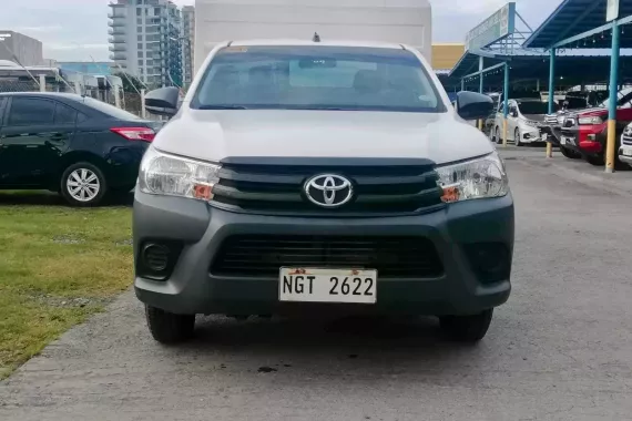 HOT 2021 Toyota Hilux  2.4 Cab & Chassis 4x2 M/T for sale in good condition