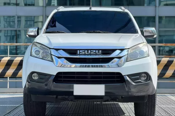 2015 Isuzu MUX 2.5 LSA Automatic Diesel  Php 718,000 only!  We accept Cash, Financing & Trade in!  E