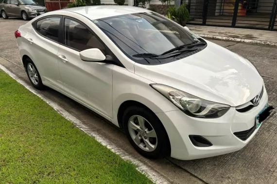 2012 Hyundai Elantra 1.6 GL AT 68k mileage