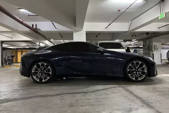  Selling second hand 2023 Lexus LC500 Coupe / Convertible